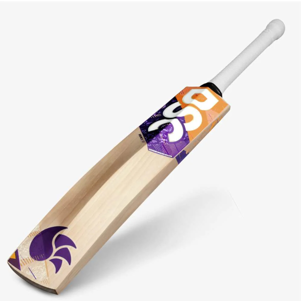 DSC Krunch 900 English Willow Cricket Bat - Image 2