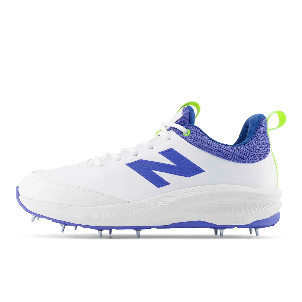 New Balance CK4030 W5 Spike Cricket Shoes - Image 3
