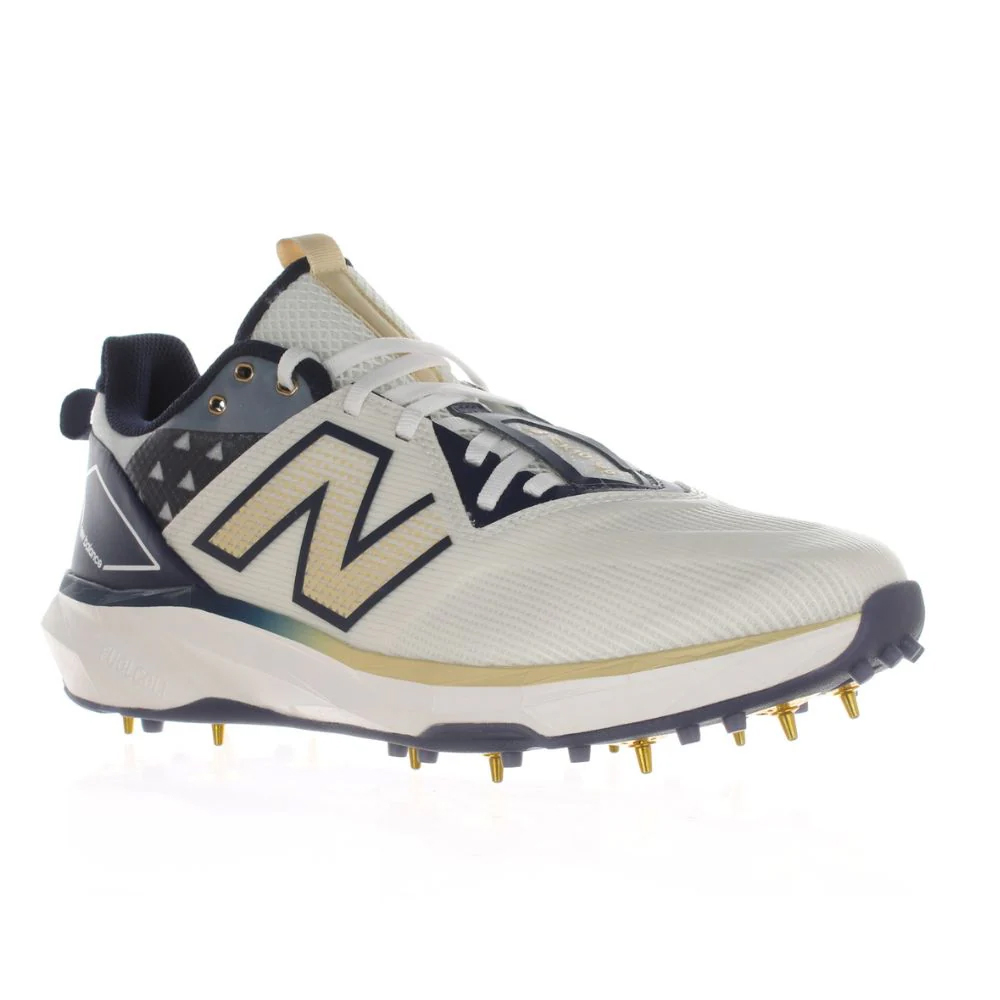 New Balance FuelCell 10V6 Spike Cricket Shoes - Image 2