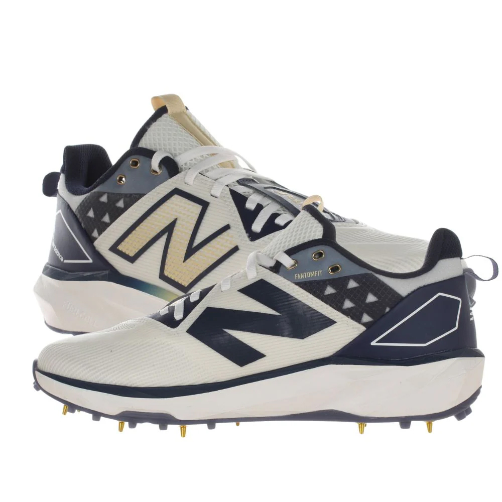 New Balance FuelCell 10V6 Spike Cricket Shoes - Image 4